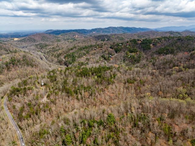 4274 S King Branch Road, Sevierville, TN 37876