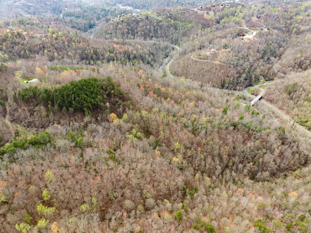 4274 S King Branch Road, Sevierville, TN 37876