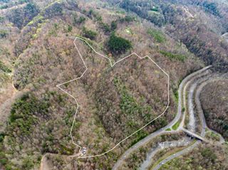 4274 S King Branch Road, Sevierville, TN 37876