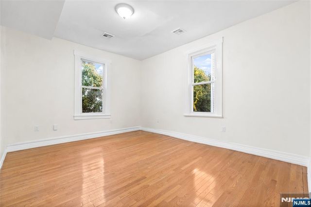 366 Badger Avenue, Newark, NJ 07112