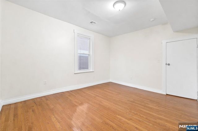 366 Badger Avenue, Newark, NJ 07112