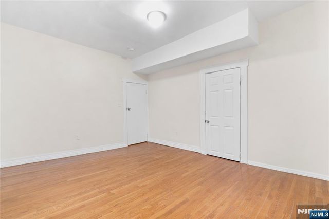 366 Badger Avenue, Newark, NJ 07112