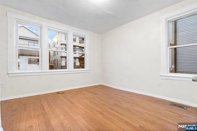 366 Badger Avenue, Newark, NJ 07112