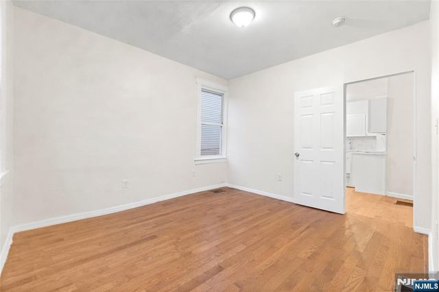 366 Badger Avenue, Newark, NJ 07112