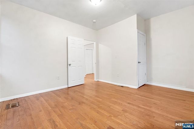 366 Badger Avenue, Newark, NJ 07112