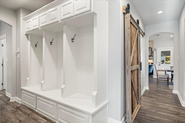 2560 Shady Oaks Circle, Glen Rose, TX 76043