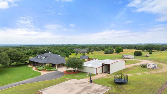 2560 Shady Oaks Circle, Glen Rose, TX 76043