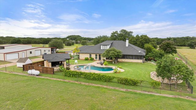 2560 Shady Oaks Circle, Glen Rose, TX 76043