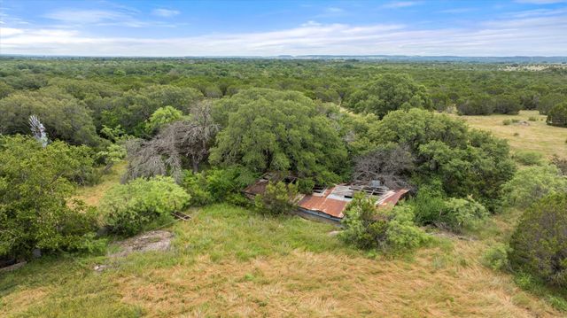 2560 Shady Oaks Circle, Glen Rose, TX 76043