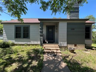 2320 Arrowhead Court, Fort Worth, TX 76103