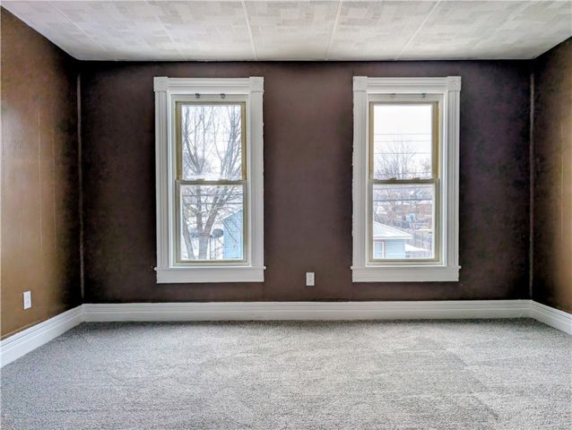 950 North Main Street, Elmira City, NY 14901