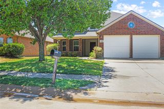 8620 Chisholm Trail, Cross Roads, TX 76227