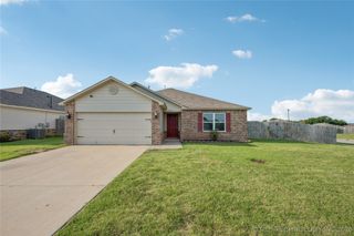 1203 E Quincy Street, Broken Arrow, OK 74012