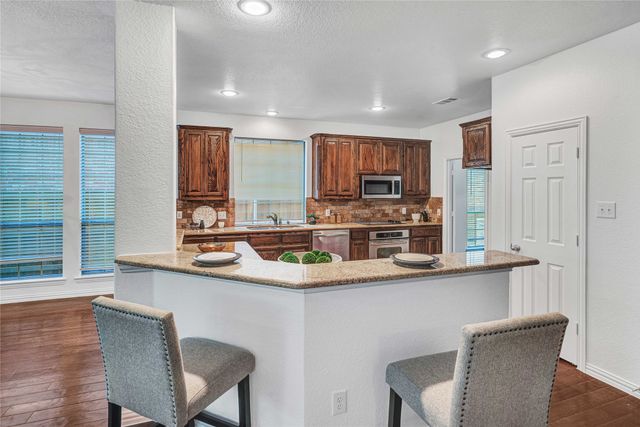 1504 Tangle Ridge Drive, Mckinney, TX 75071