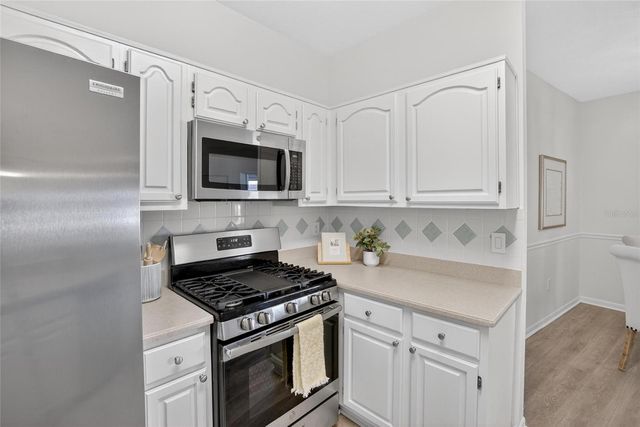 6144 SILVER LAKES DRIVE E, Lakeland, FL 33810