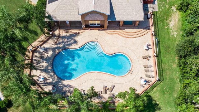 6144 SILVER LAKES DRIVE E, Lakeland, FL 33810