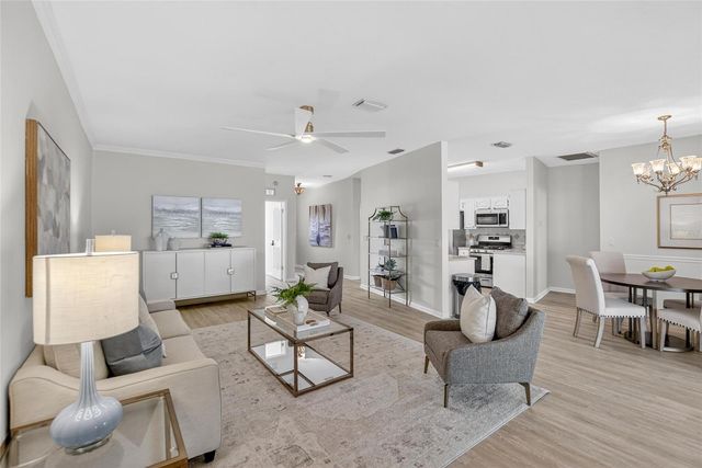 6144 SILVER LAKES DRIVE E, Lakeland, FL 33810