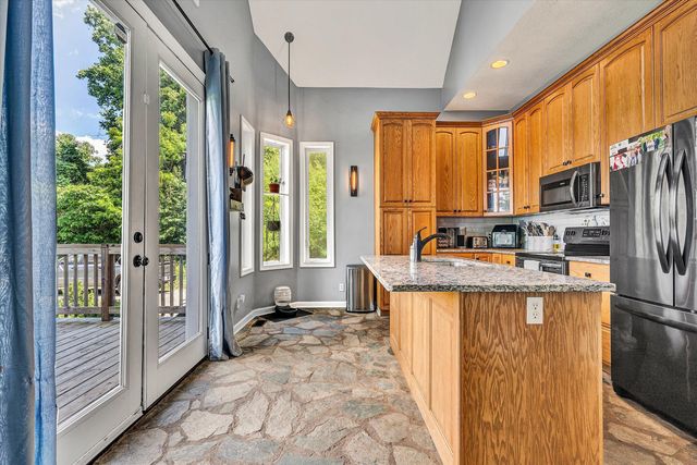 777 Hicks Hollow RD, Boones Mill, VA 24065