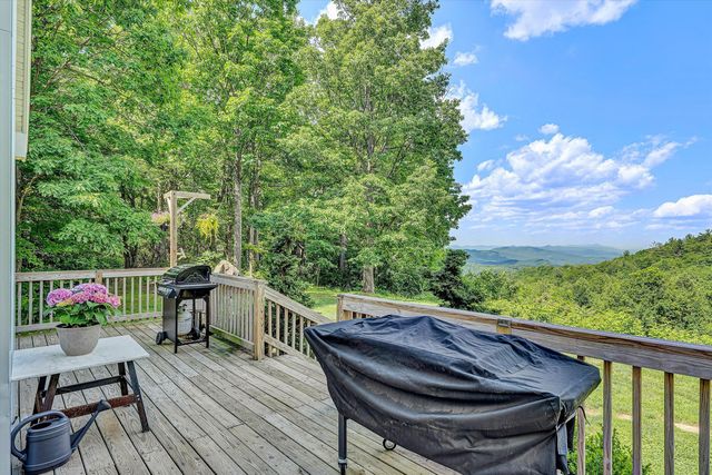 777 Hicks Hollow RD, Boones Mill, VA 24065
