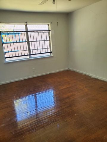 4418 Gallagher Drive, Houston, TX 77045