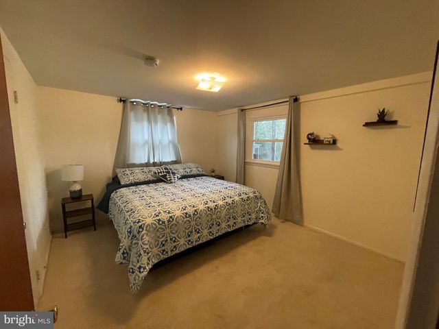 6711 BEDDOO ST, Alexandria, VA 22306
