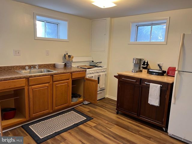 6711 BEDDOO ST, Alexandria, VA 22306