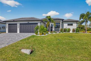 13 NW 35th PL, Cape Coral, FL 33993