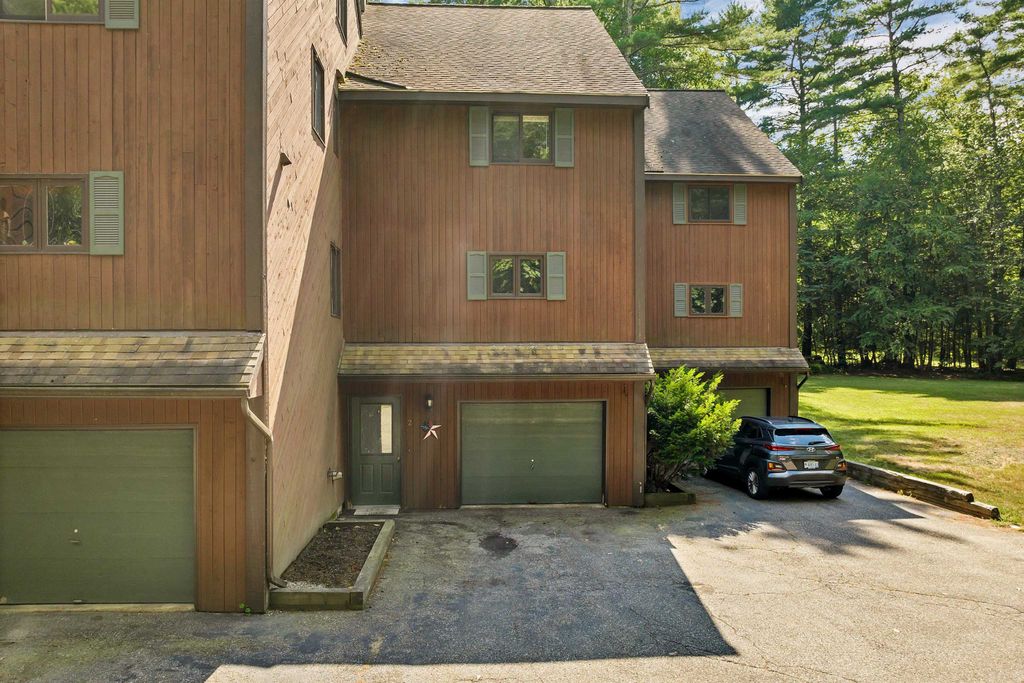 153 Coffin Rd Unit 2, Epping, NH 03042