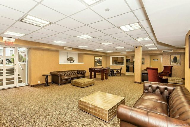 150-31 12th Avenue 301, Whitestone, NY 11357