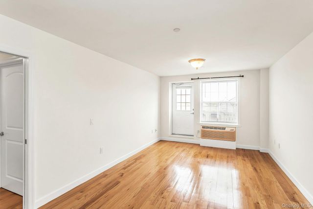 150-31 12th Avenue 301, Whitestone, NY 11357