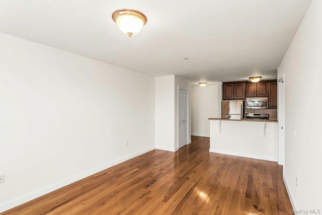 150-31 12th Avenue 301, Whitestone, NY 11357