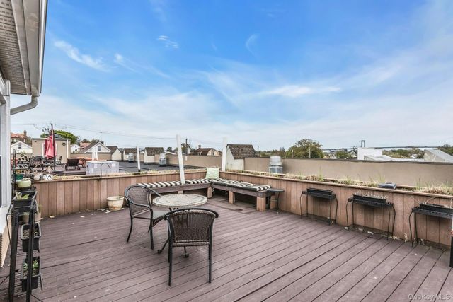 150-31 12th Avenue 301, Whitestone, NY 11357
