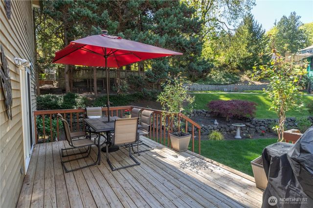 9437 St. Johns Place NE, Bremerton, WA 98311