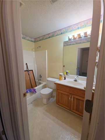 5209 S Powell Avenue, Blue Springs, MO 64015