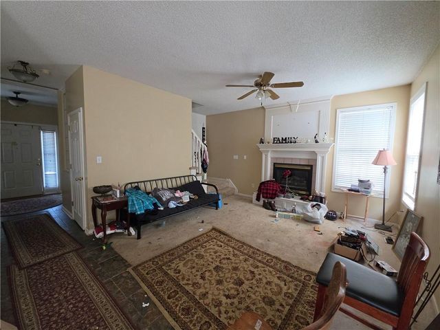 5209 S Powell Avenue, Blue Springs, MO 64015