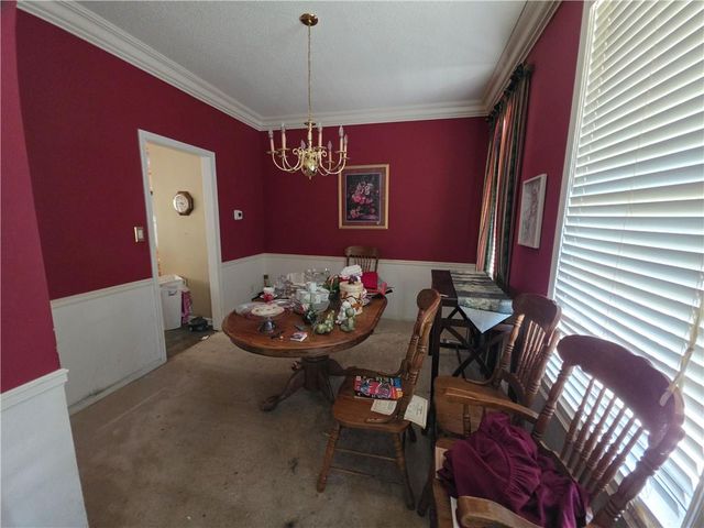 5209 S Powell Avenue, Blue Springs, MO 64015
