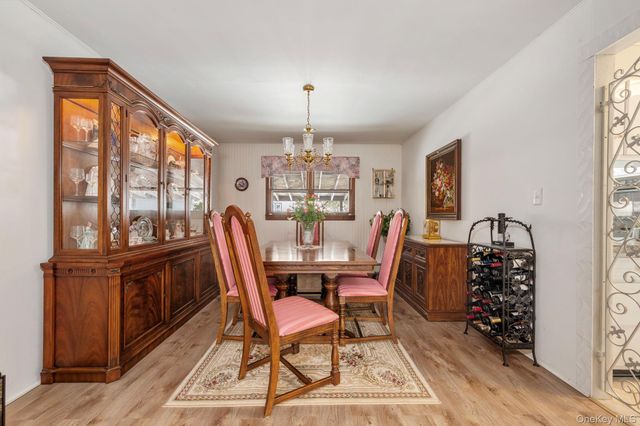 738 Sprague Avenue, Franklin Square, NY 11010