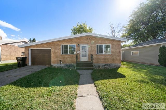 239 Ramona Avenue, Rigby, ID 83442