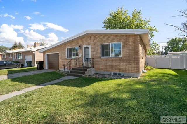239 Ramona Avenue, Rigby, ID 83442