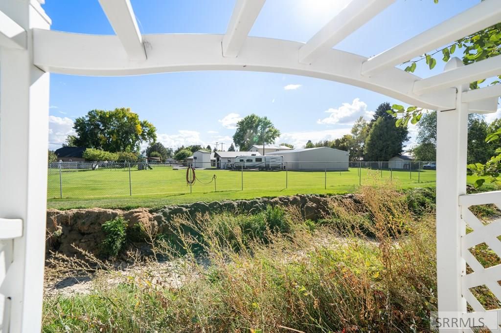 Image 36 of property listing at 239 Ramona Avenue, Rigby, ID 83442