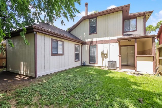 9411 Spindlewood Drive, Houston, TX 77083