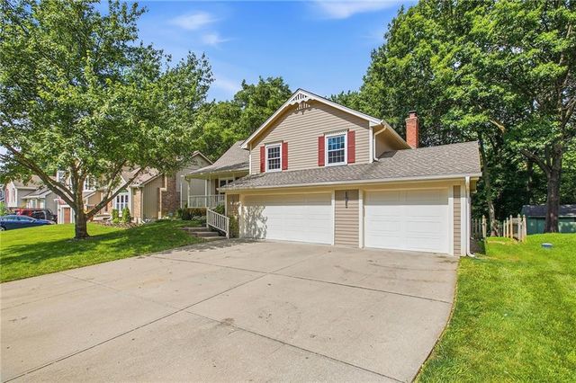 1310 Amesbury Avenue, Liberty, MO 64068