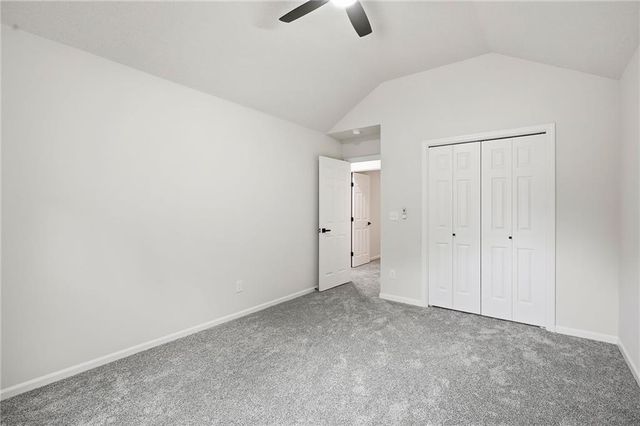 1310 Amesbury Avenue, Liberty, MO 64068