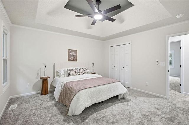 1310 Amesbury Avenue, Liberty, MO 64068