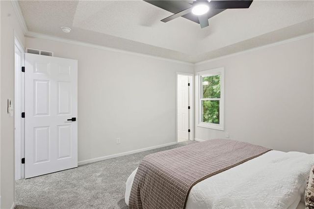 1310 Amesbury Avenue, Liberty, MO 64068