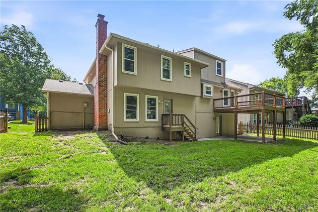 1310 Amesbury Avenue, Liberty, MO 64068