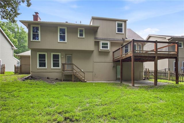 1310 Amesbury Avenue, Liberty, MO 64068