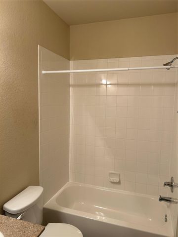 284 Country Crossing Circle, Magnolia, TX 77354