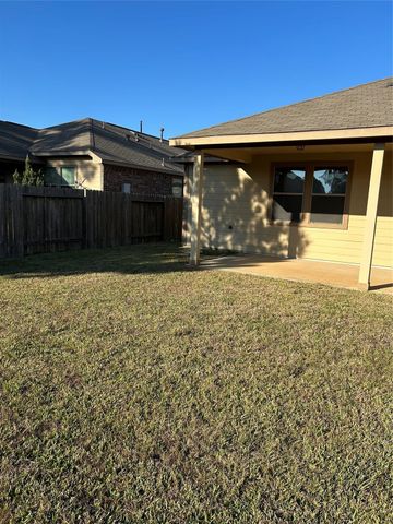 284 Country Crossing Circle, Magnolia, TX 77354