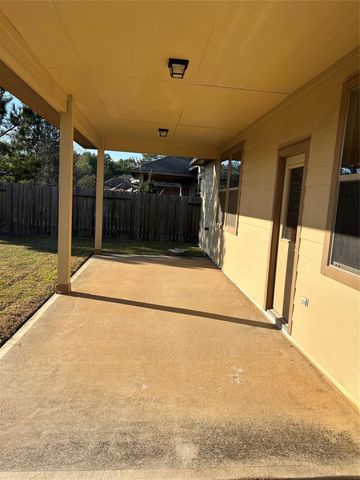 284 Country Crossing Circle, Magnolia, TX 77354